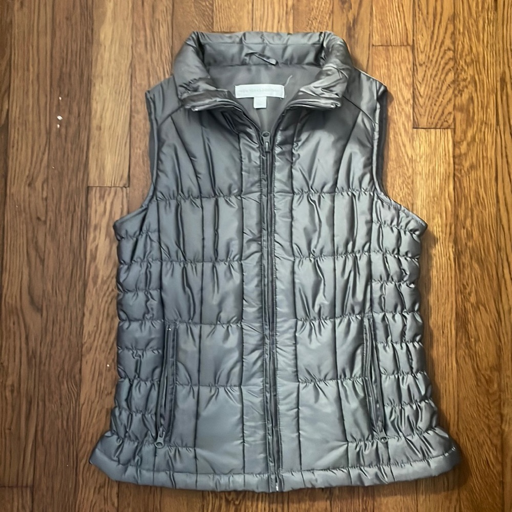 New York & Company women’s best. Worn 1 time.